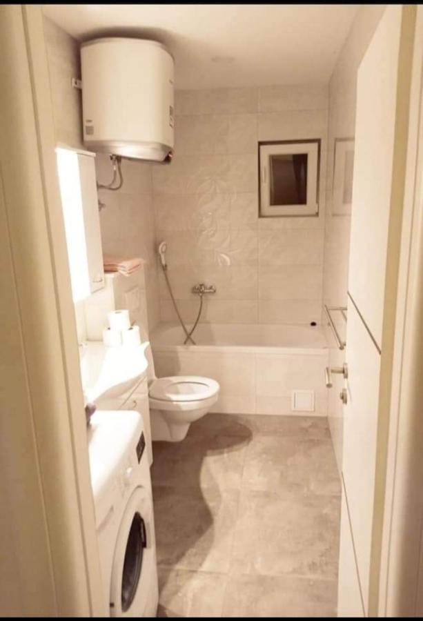 Apartman Paula Apartment มาคาร์สกา ภายนอก รูปภาพ